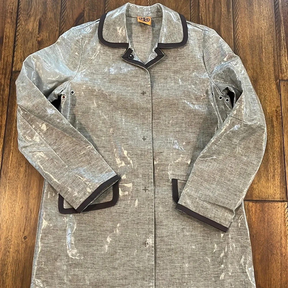 Tory Burch beige rain jacket fitted waterproof trench coat size Small - Picture 2 of 16
